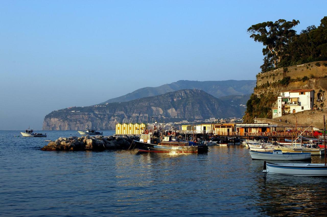 Villa Walter Sorrento Exteriör bild